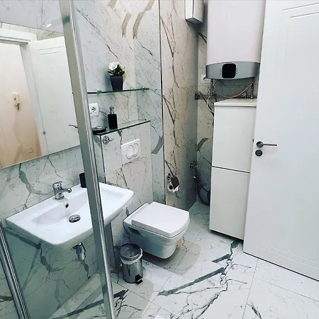 Vibe Apartment Tirana